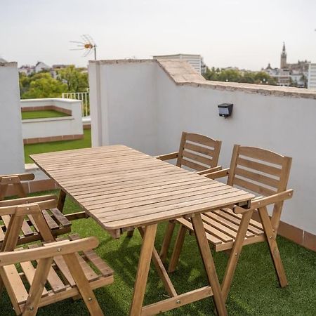 Optimus Corazon De Triana Apartman Sevilla Kültér fotó