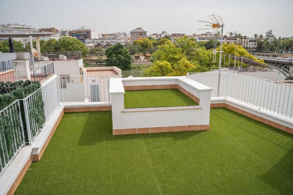 Optimus Corazon De Triana Apartman Sevilla Kültér fotó